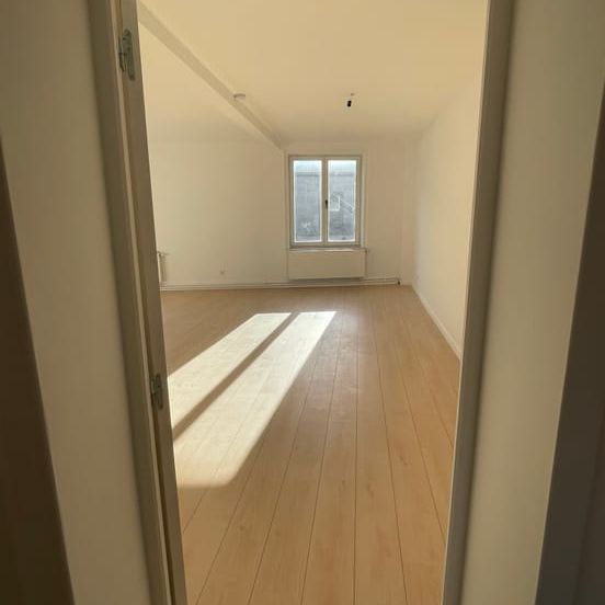Appartement te huur - Foto 1