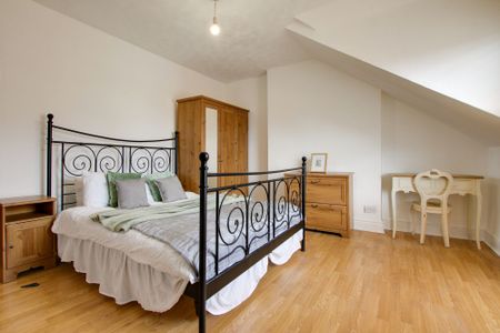 2 bed apartment to rent in Queens Road, Leicester, LE2 - Photo 4