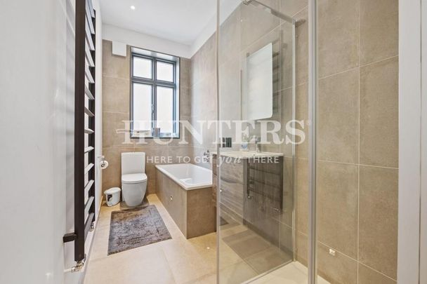 6 bedroom house to rent - Photo 1