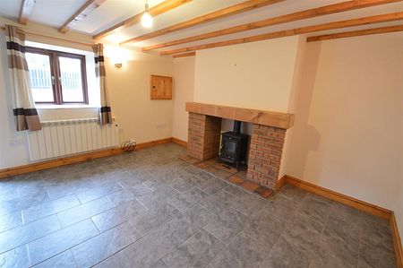 To Let 2 Bed Cottage - terraced Shop Row, Ruthin Road, Cadole £700 pcm - Photo 3