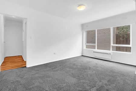 3/171 Edward Street, Brunswick VIC 3056 - Photo 4