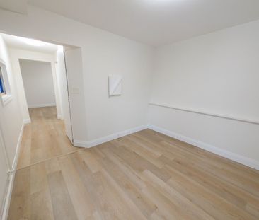 NEWLEY UPDATED 1 BEDROOM APARTMENT IN WELLAND!! - Photo 1