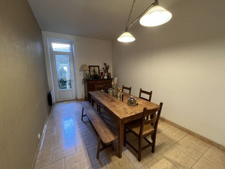 Location Maison 5 pièces 102m² JARNAC 16200 - Photo 2