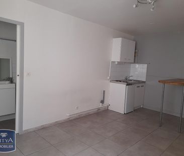 Location Appartement 1 pièce 21m² BOURGES 18000 - Photo 4