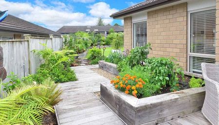 ONE LEVEL LIVING AT IT'S BEST- MILLWATER 4 BEDROOM! - Photo 5