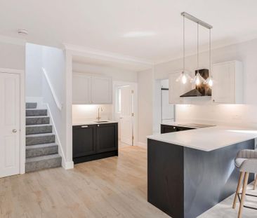 2 bedroom end of terrace house to rent - Photo 5