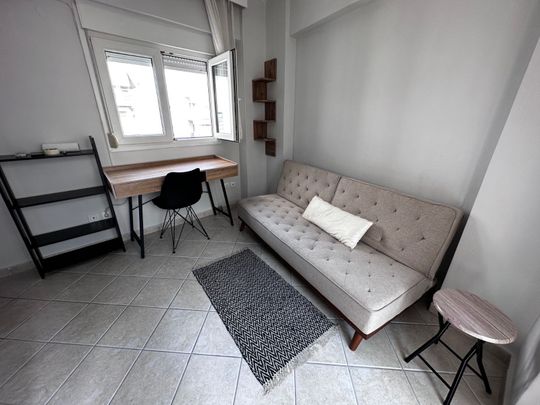Studio/Γκαρσονιέρα για ενοικίαση - 40 Εκκλησιές - Ευαγγελίστρια, - Φωτογραφία 1