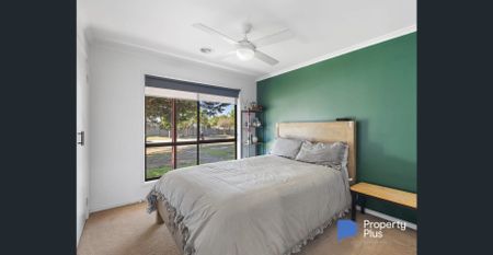 "Family living" - Photo 5