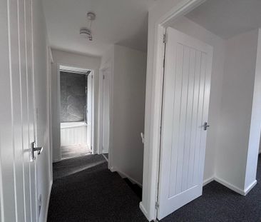 3 bedroom terraced house to rent - Photo 3