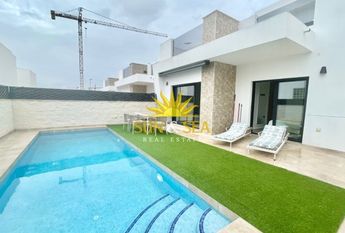 NEW BUILD 3 BEDROOM VILLA - BENIJOFAR