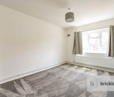 Mungo Park Road, Elm Park, RM13 7PL, Property for rent - Photo 1