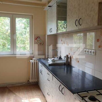 4 camere, 80 mp, decomandat, zona strazii Grigore Alexandrescu - Fotografie 1