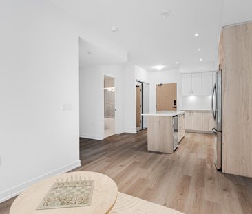 For Lease - 333 Sunseeker Avenue Unit# 147, Innisfil, Ontario - Photo 4