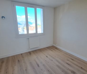 Location Appartement 3 pièces 68m² LE PONT DE CLAIX 38800 - Photo 3