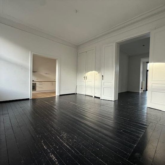 Appartement te huur - Photo 1