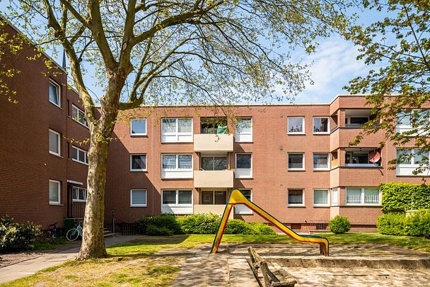 Ab 16.05.2024 bezugsfrei! Helle und gepflegte 3 ZKB-Wohnung im 2. OG von Surheide - Photo 1