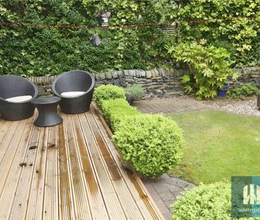 Marie Close, Lascelles Hall, Huddersfield, HD5 - Photo 1