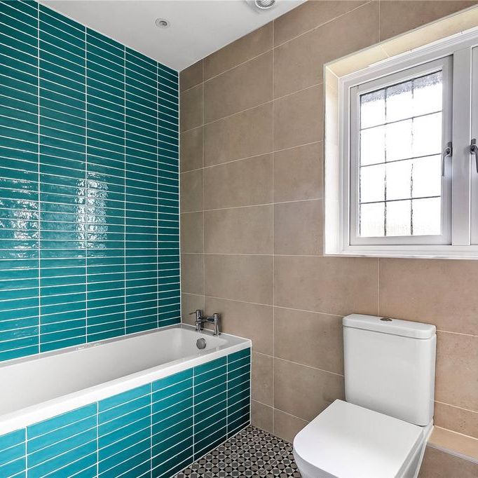 4 bedroom detached house to rent - Photo 1