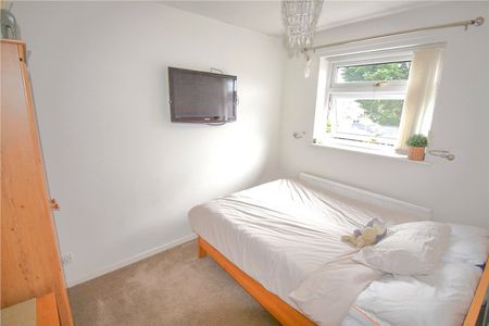 Blackthorne Avenue, CH66 2UN, Ellesmere Port - Photo 4