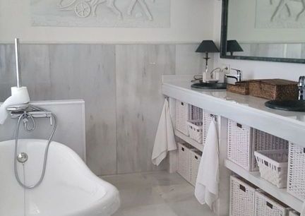 4 bedroom luxury Villa for rent in Nueva Andalucia, Andalusia