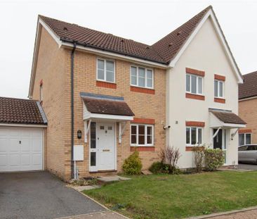 3 bedroom semi-detached house to rent - Photo 5