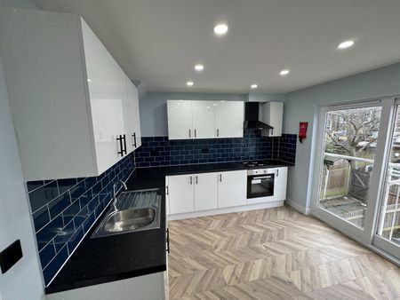 Studio Flat, Akerman Road, SW9 - Photo 2