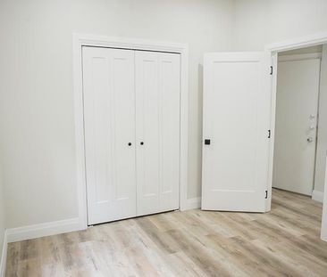 For Lease - 160 Darling Street Unit# 2, Brantford, Ontario - Photo 4