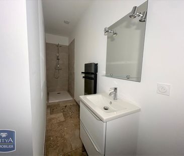 Location Appartement 2 pièces 35m² BAGNOLS SUR CEZE 30200 - Photo 3