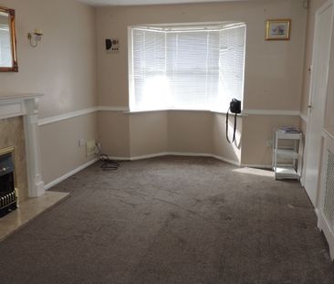 3 Bed End Terrace Charlock Road Leicester LE5 - Ace Properties - Photo 2