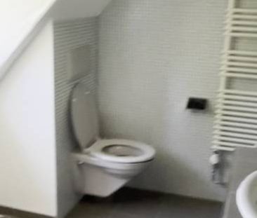 Gemütliche Dachwohnung - Photo 2