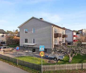 Norra Storängsvägen 1 - Photo 1