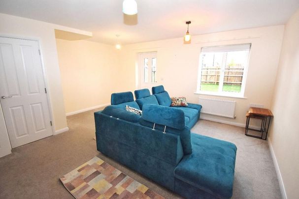 2 bedroom semi-detached house to rent - Photo 1