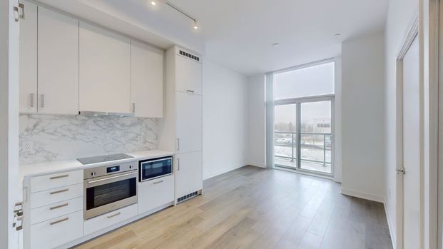 For Lease - 60 Honeycrisp Crescent Unit# 211, Vaughan, Ontario - Photo 1