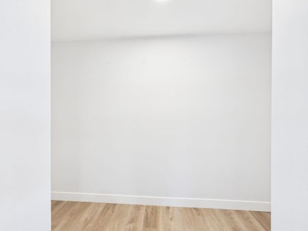 For Lease - 966B Charles Street Unit# REAR, Kincardine, Ontario - Photo 5