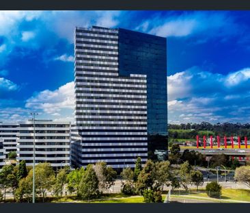 The ALT – HIGH UP the Building, 3km from the city - Photo 6