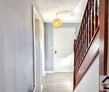 3 bedroom detached house to rent - Photo 3