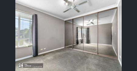 THREE BEDROOM HOUSE - Photo 2