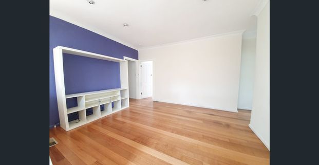 Tree-Lined Family Haven in a Premium Corner Position - Photo 1