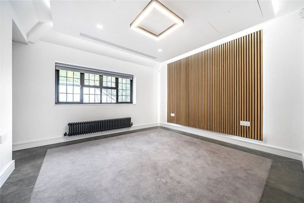 Beech Hill Avenue, EN4, Hertfordshire - Photo 1