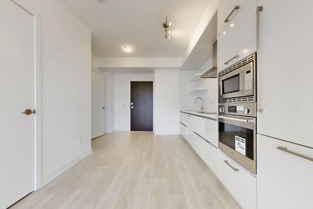 For Lease - 2221 Yonge Street Unit# 4904, Toronto, Ontario - Photo 2