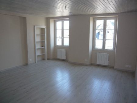 Location Appartement 3 pièces 63m² LE LION D ANGERS 49220 - Photo 3