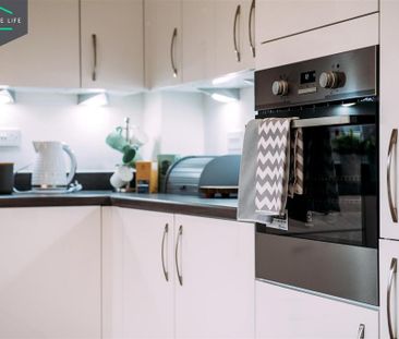 3 bedroom detached house to rent - Photo 2