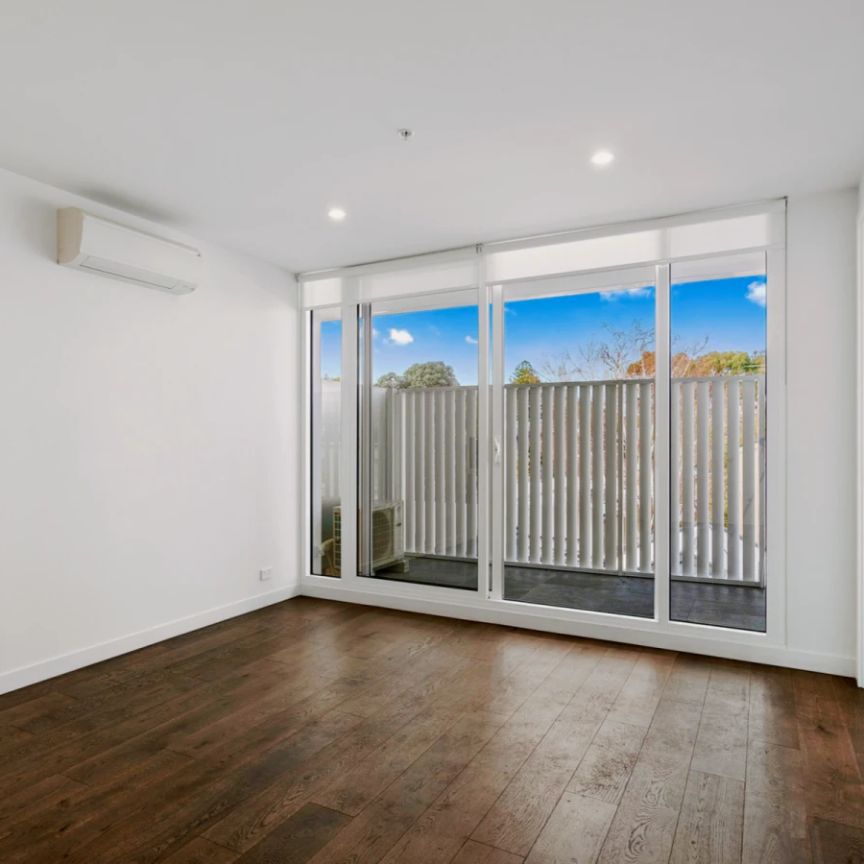 2 Bed, 2 Bath - Photo 1