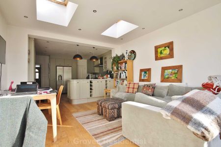 Price £2,995 pcm - Available Now - Unfurnished - Photo 3