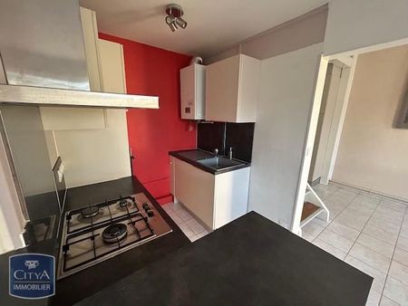Location Appartement 4 pièces 86m² BOURGES 18000 - Photo 3