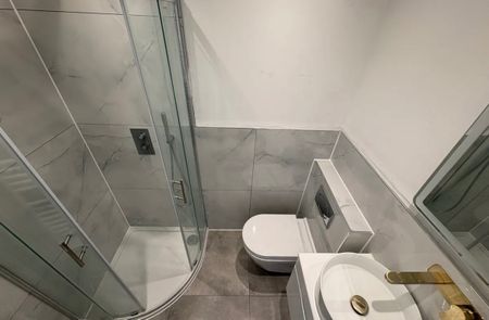 2 Bed Flat, Hollybush Street, E13 - Photo 5