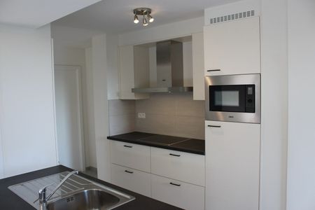 Nieuwbouw duplex appartement op toplocatie met parking - Photo 2