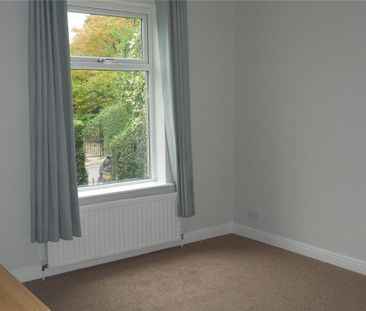 3 bedroom terraced house to rent - Photo 6