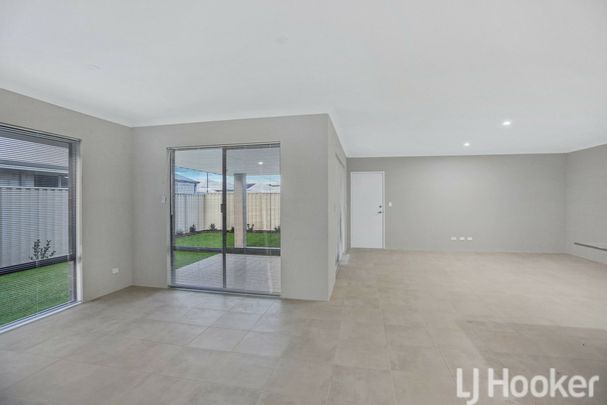 Modern Coastal Living � Spacious 4 Bedroom Home with Theatre Room - Photo 1