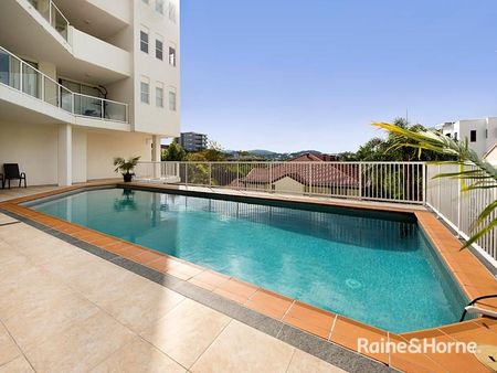 Spacious North-Facing Apartment with Expansive Views and Resort-Style Living - Photo 3